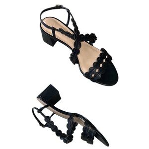 NEW Banana Republic Black Scalloped Crisscross Strappy Block Heel Sandals - 6.5